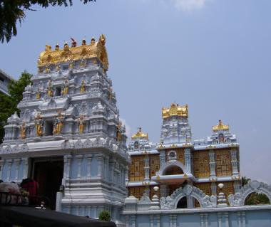 Iskcon - Sri Sri Radha Govinda Mandir Tours