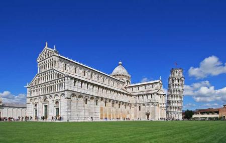 Piazza Del Duomo Image