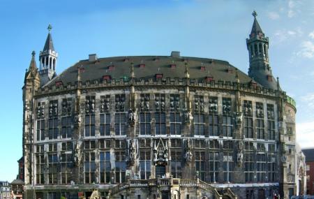 Rathaus Image