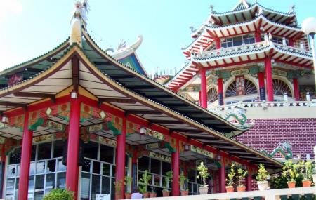 Cebu Taoist Temple Image