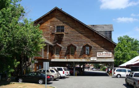 mill old restaurant pigeon forge