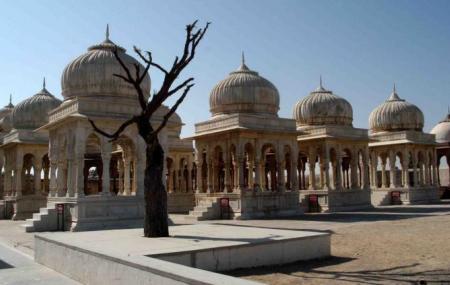 The Royal Cenotaphs Image