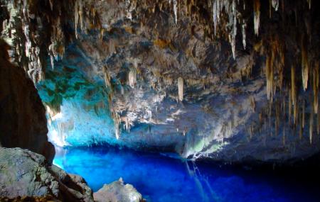 Gruta Do Lago Azul Image
