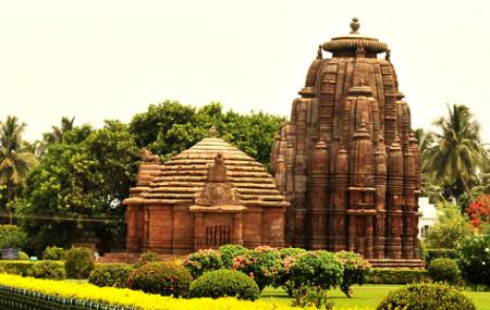 Rajarani Temple Image