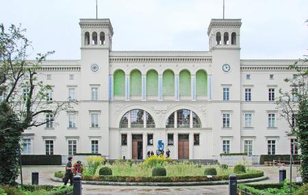 Hamburger Bahnhof Image