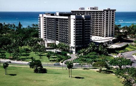 Hale Koa Luau Image