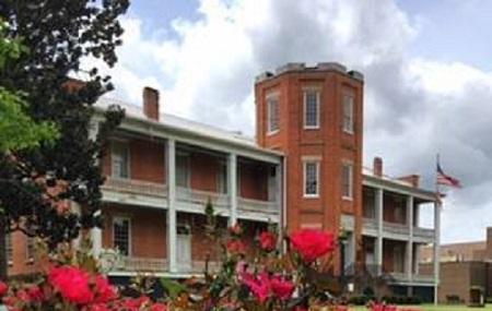 Macarthur Museum Of Arkansas Military History Image